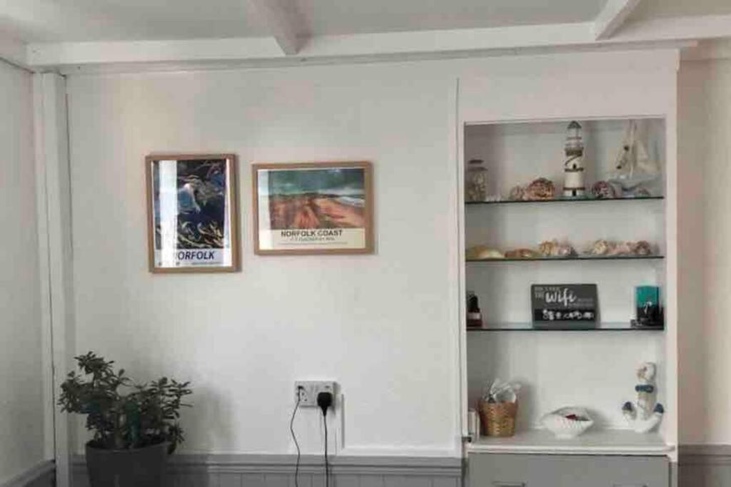 Dog Friendly Cottage 2 Mins To Beach With Hot Tub And Zappi Ev Lessingham 外观 照片