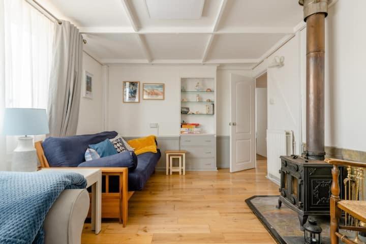 Dog Friendly Cottage 2 Mins To Beach With Hot Tub And Zappi Ev Lessingham 外观 照片