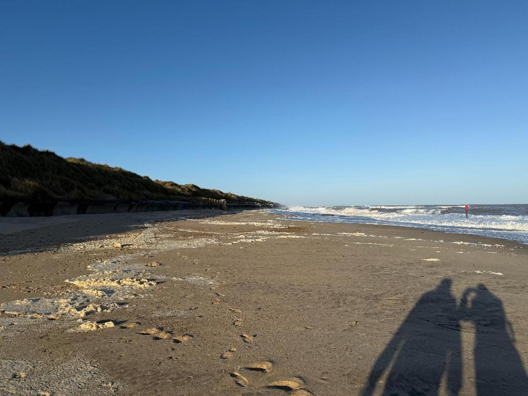 Dog Friendly Cottage 2 Mins To Beach With Hot Tub And Zappi Ev Lessingham 外观 照片